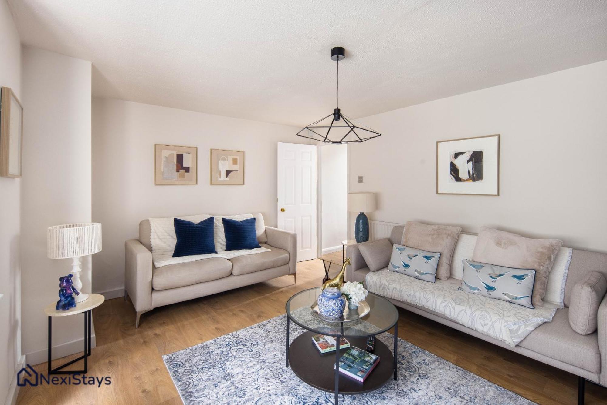 10 Mins Walk To The Oval, The Kennington Retreat Apartment London Bagian luar foto