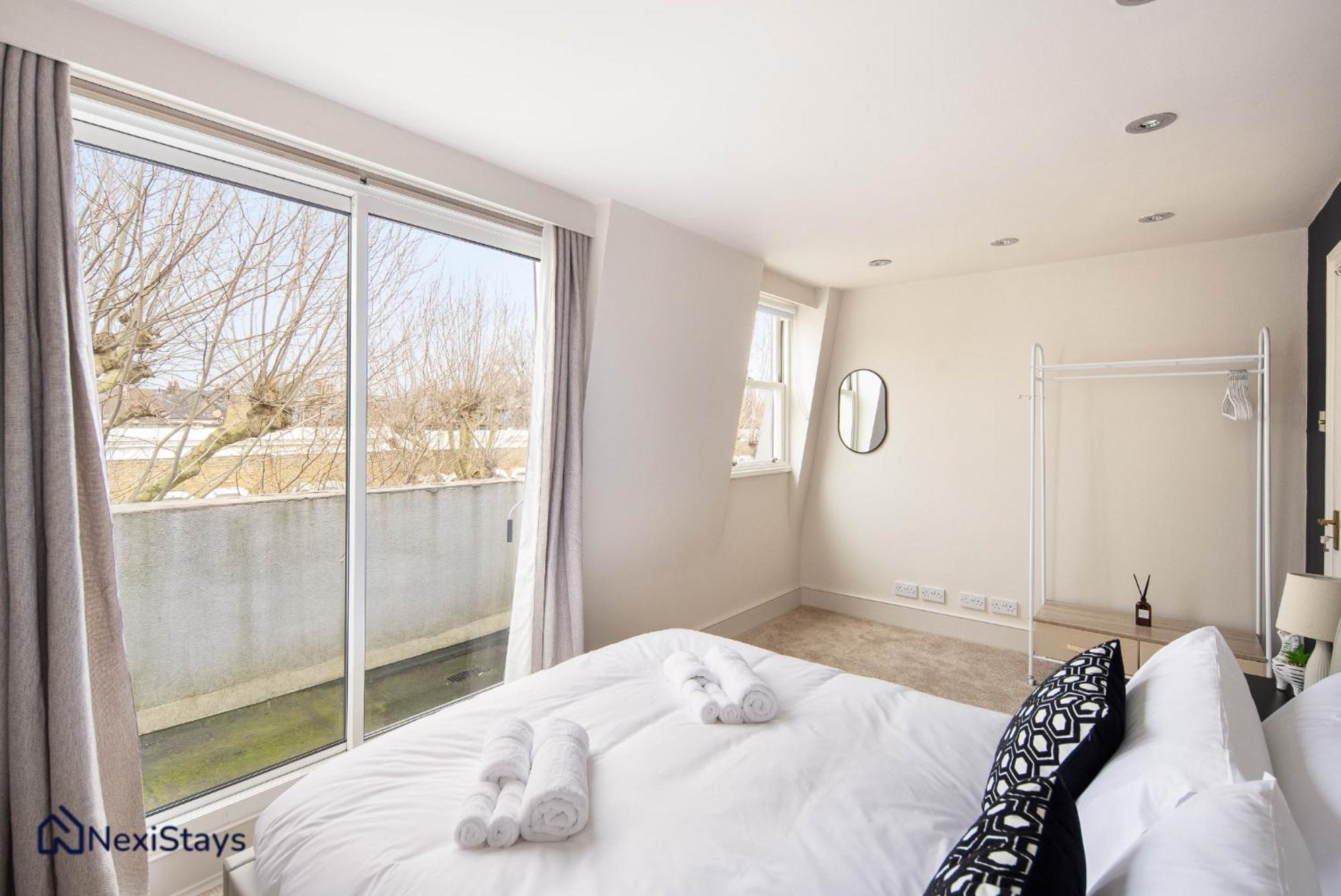 10 Mins Walk To The Oval, The Kennington Retreat Apartment London Bagian luar foto