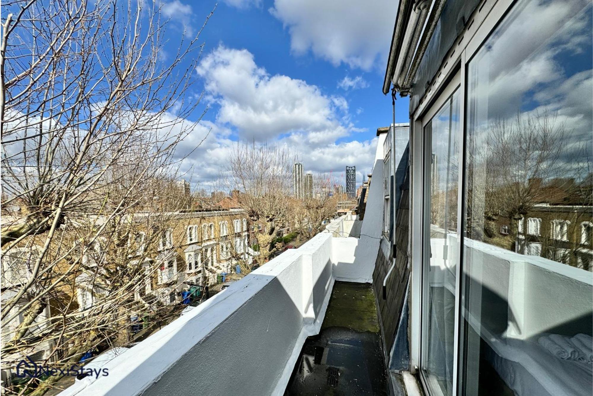 10 Mins Walk To The Oval, The Kennington Retreat Apartment London Bagian luar foto