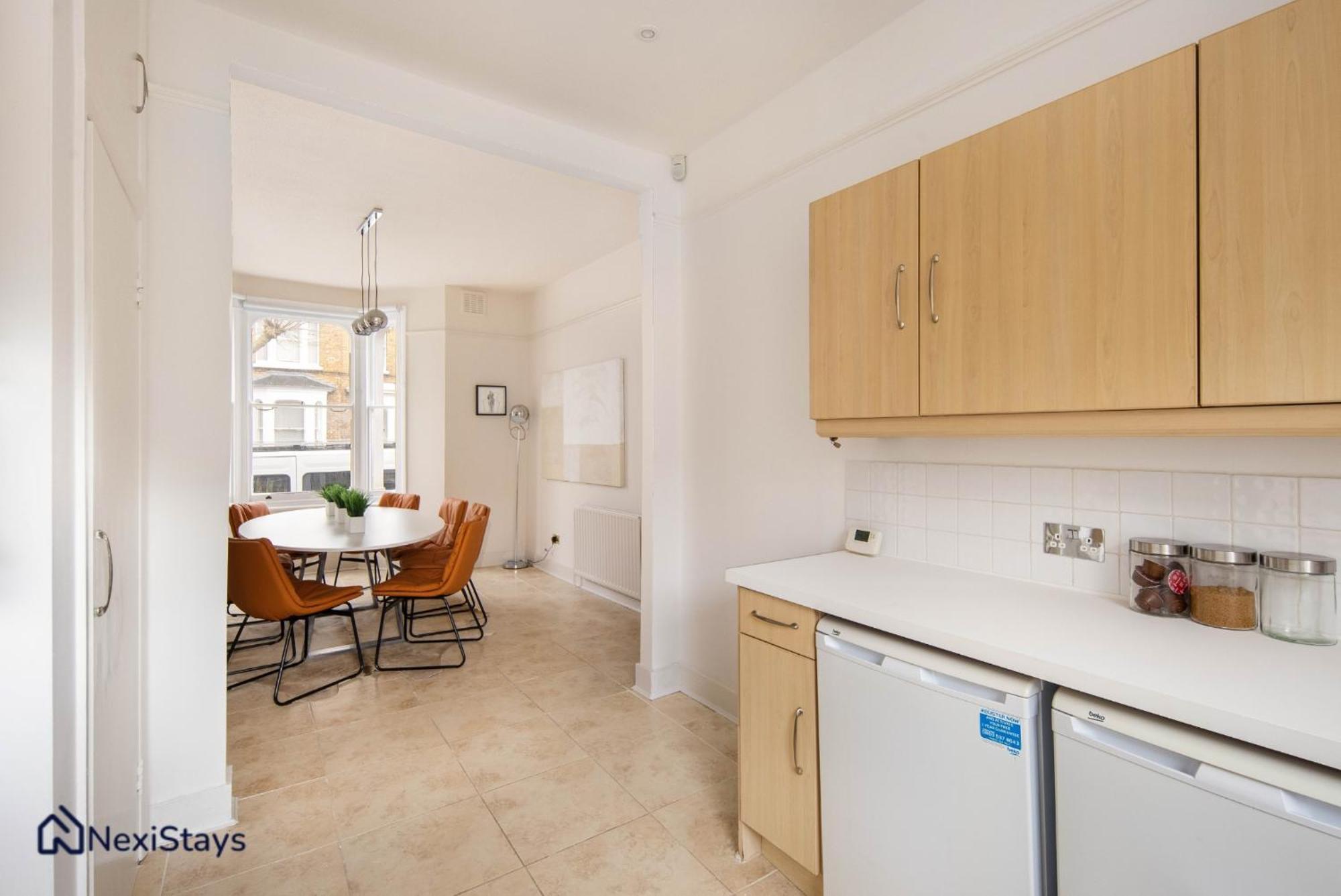 10 Mins Walk To The Oval, The Kennington Retreat Apartment London Bagian luar foto